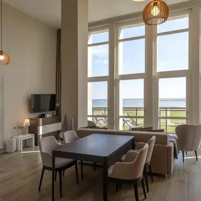 Mehr Meerblick - Stilvolle Ferienwohnung mit Panoramablick auf Ostsee und Saaler Bodden
