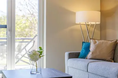 Ein Sitzbereich in der Unterkunft Swantovit - 5 Sterne Ferienwohnung zwischen Ostsee und Saaler Bodde