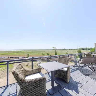 Große Strandoase 5 Sterne Ferienwohnung mit Blick auf den Bodden