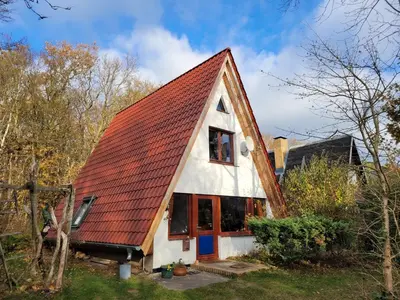 Das Gebäude in dem sich das Ferienhaus befindet