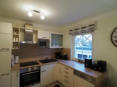 Küche/Küchenzeile in der Unterkunft Les Belles, Haus Bastien, FW Excellent, Whg 10 - b68524