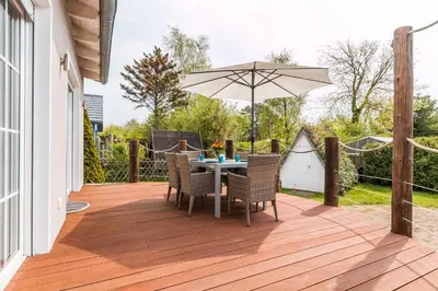 Ein Garten an der Unterkunft Seepferdchen