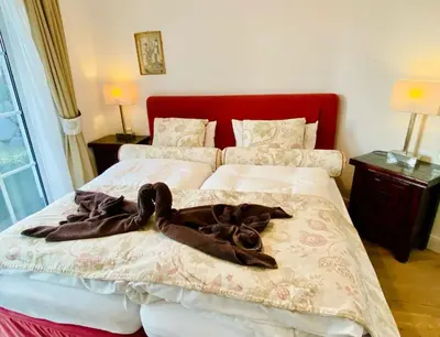 Ein Bett oder Betten in einem Zimmer der Unterkunft Ferienwohnung Dornrose 31