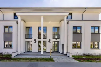 Eine Fassade oder ein Eingang zu Suite Azur
