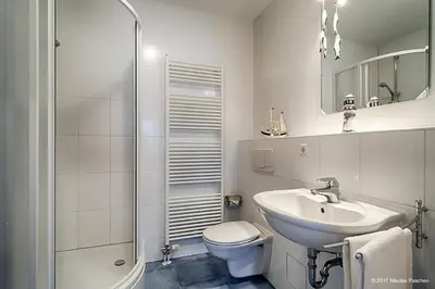 Ein Badezimmer in der Unterkunft Aabenraa 1 1