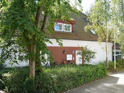 Das Gebäude in dem sich die Ferienwohnung befindet