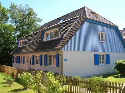 Das Gebäude in dem sich die Ferienwohnung befindet
