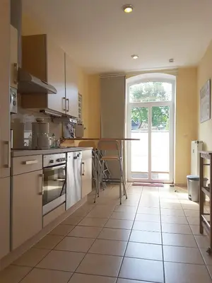 Küche/Küchenzeile in der Unterkunft Kapitänshaus Mühlenpark Haus 6 Wo 21