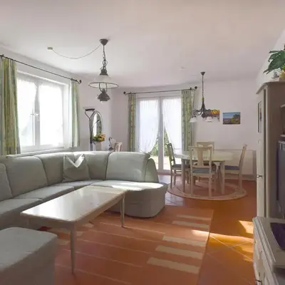 Mühlenstraße 3 a Wohnung 1