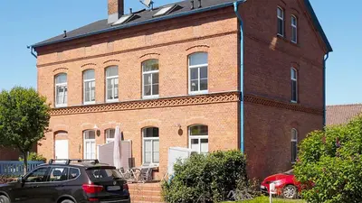 Das Gebäude in dem sich die Ferienwohnung befindet