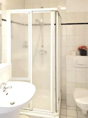 Ein Badezimmer in der Unterkunft Eichenpark Haus 1 Wohnung 5