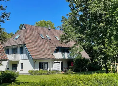 Das Gebäude in dem sich die Ferienwohnung befindet