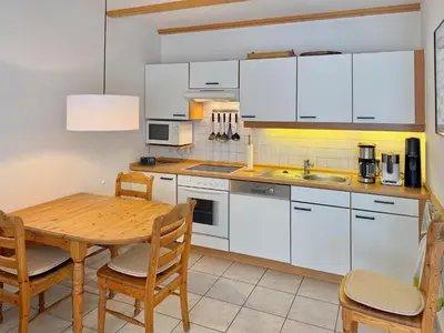 Küche/Küchenzeile in der Unterkunft Eichenpark Haus 2 Wohnung 5