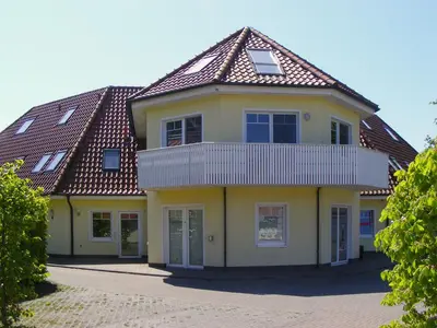Das Gebäude in dem sich die Ferienwohnung befindet