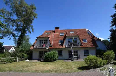 Das Gebäude in dem sich die Ferienwohnung befindet