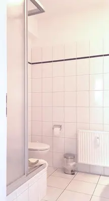 Ein Badezimmer in der Unterkunft Haus am Brunnen Haus 