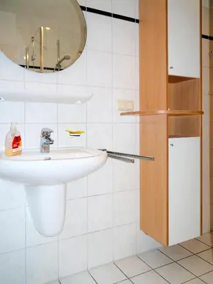 Ein Badezimmer in der Unterkunft Eichenpark Haus 2 Wohnung 1