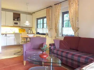 Küche/Küchenzeile in der Unterkunft Eichenpark Haus 2 Wohnung 1