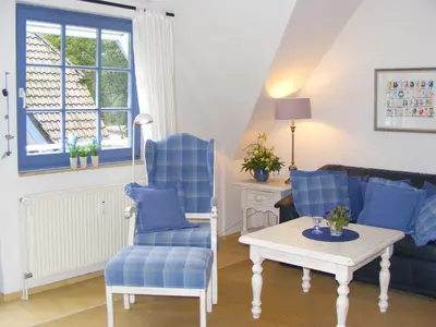 Ein Sitzbereich in der Unterkunft Eichenpark Haus 3 Wohnung 5