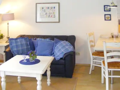 Ein Sitzbereich in der Unterkunft Eichenpark Haus 3 Wohnung 5