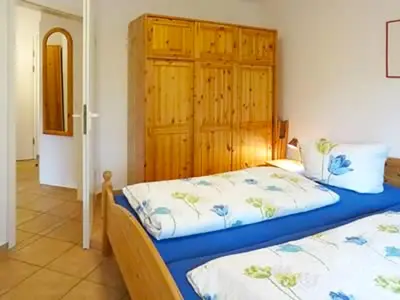 Ein Bett oder Betten in einem Zimmer der Unterkunft Eichenpark Haus 2 Wohnung 2