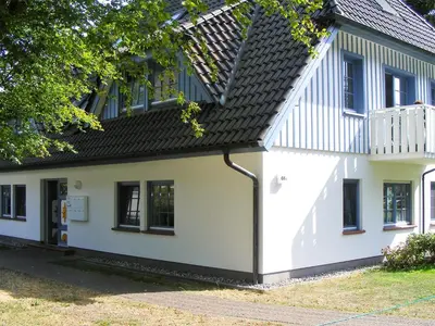 Das Gebäude in dem sich die Ferienwohnung befindet