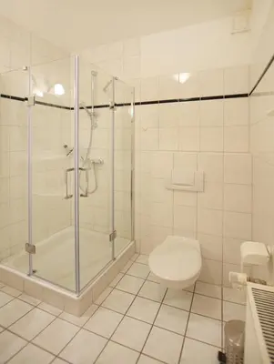 Ein Badezimmer in der Unterkunft Eichenpark Haus 4 Wohnung 2