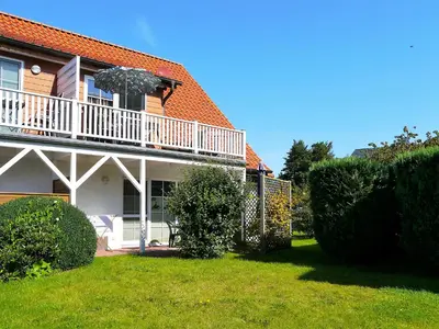 Ein Garten an der Unterkunft An der Stems Wo 1