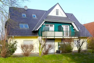 Das Gebäude in dem sich die Ferienwohnung befindet