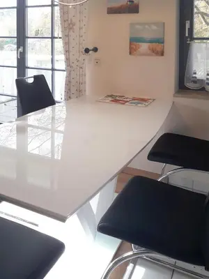 Ein Sitzbereich in der Unterkunft Eichenpark Haus 4 Wohnung 7