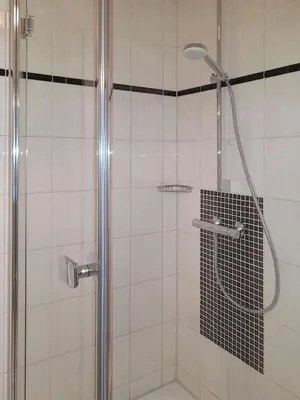Ein Badezimmer in der Unterkunft Eichenpark Haus 4 Wohnung 1