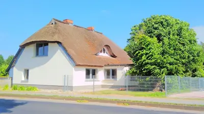 Das Gebäude in dem sich die Ferienwohnung befindet
