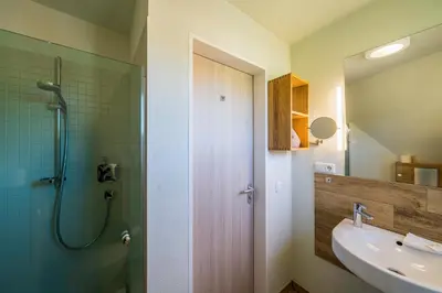 Ein Badezimmer in der Unterkunft Haus am Schilf - Wohnung 6