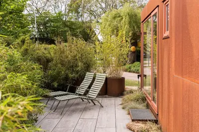 Ein Garten an der Unterkunft Haus am Schilf - Wohnung 4
