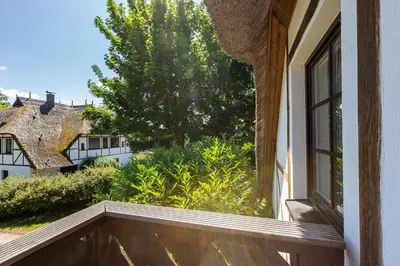 Ein Garten an der Unterkunft Steuerbord