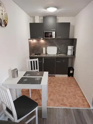 Küche/Küchenzeile in der Unterkunft Ferienhaus für 2 Personen mit Terrasse