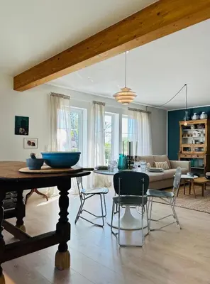 Ein Sitzbereich in der Unterkunft Ferienhaus Landleven