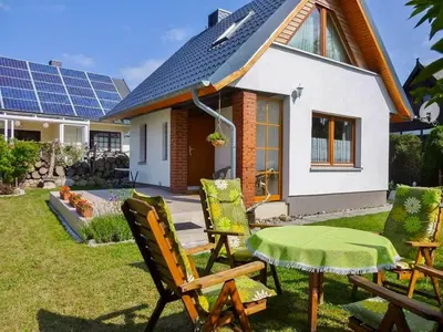 Das Gebäude in dem sich das Ferienhaus befindet