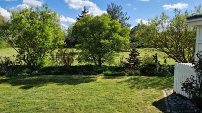 Ein Garten an der Unterkunft Haus an der Eiche