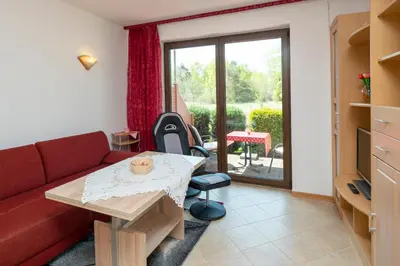 Ein Sitzbereich in der Unterkunft Haus Ahrens Wohnung 3