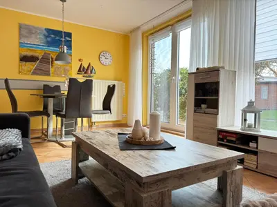 Küche/Küchenzeile in der Unterkunft Birkenstraße 11a Wohnung 2 - Lütte Uttied