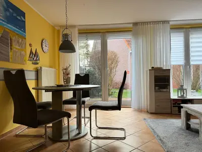 Küche/Küchenzeile in der Unterkunft Birkenstraße 11a Wohnung 2 - Lütte Uttied