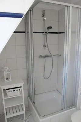 Ein Badezimmer in der Unterkunft Achtern Diek Haus 3a Wohnung 5