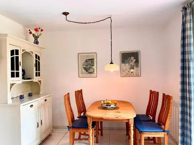 Küche/Küchenzeile in der Unterkunft Achtern Diek Haus 8 Wohnung 3