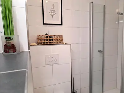 Ein Badezimmer in der Unterkunft Achtern Diek Haus 7 Wohnung 3