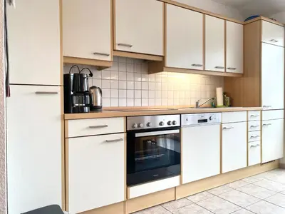 Küche/Küchenzeile in der Unterkunft Bahnhofstrasse 5 Wohnung Zingst