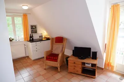 Küche/Küchenzeile in der Unterkunft Achtern Diek Haus 8 Wohnung 4