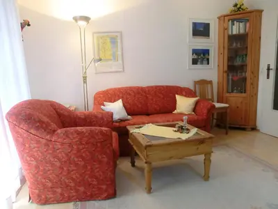 Ein Sitzbereich in der Unterkunft Achtern Diek Haus 11 Wohnung 1