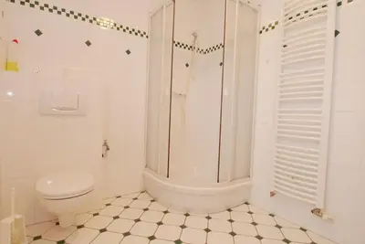 Ein Badezimmer in der Unterkunft Störtebekerstrasse 9 Wohnung 9