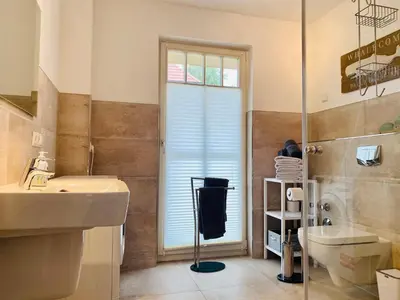 Ein Badezimmer in der Unterkunft Schwalbennest 1